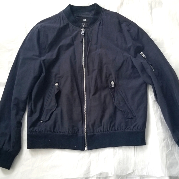 H&M Other - Men's H&M Zipper Down Waist Jacket  Navy Blue Size 46R